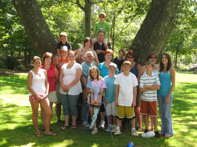 Gwen's Family - (fr) Kadie, Meghan, kseniya, Tanner, Tyler and Nick; (middle) Connie, Mike, Gwen, Cindi, Doreen and Amanda; (br) Dick with Paiten, Cassi, Ryan with Christian, and Isaiah